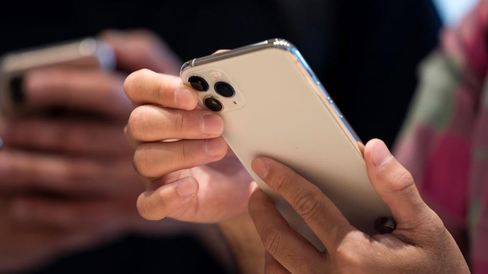 Apple разрешает самому чинить свои смартфоны