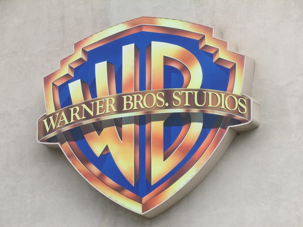 Можно ли смотреть warner brothers на твиче