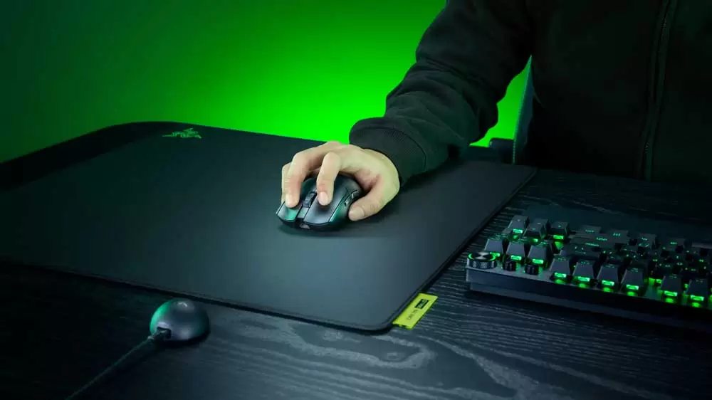 Razer представила мышку Viper V4 Pro и коврик Gigantus V2 Pro