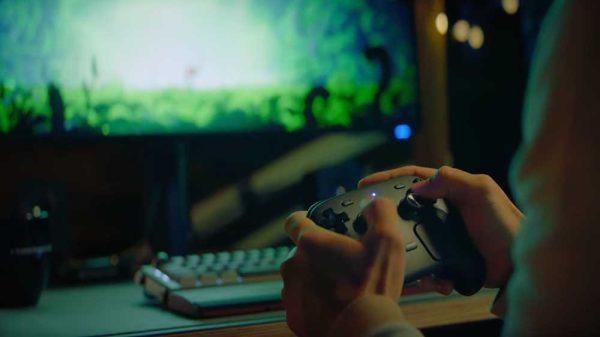 Valve официально представила обновленный Steam Controller